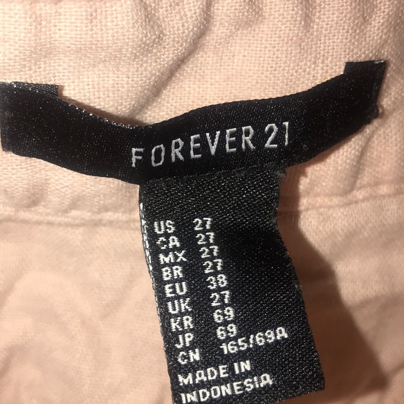 Shorts 🩳 - Picture 3 of 3